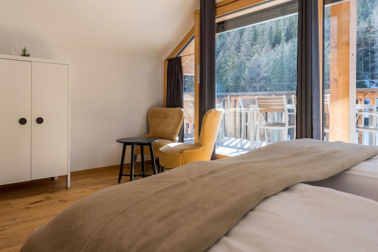 Montela Hotel & Resort - Suiten Saas-Grund Dış mekan fotoğraf